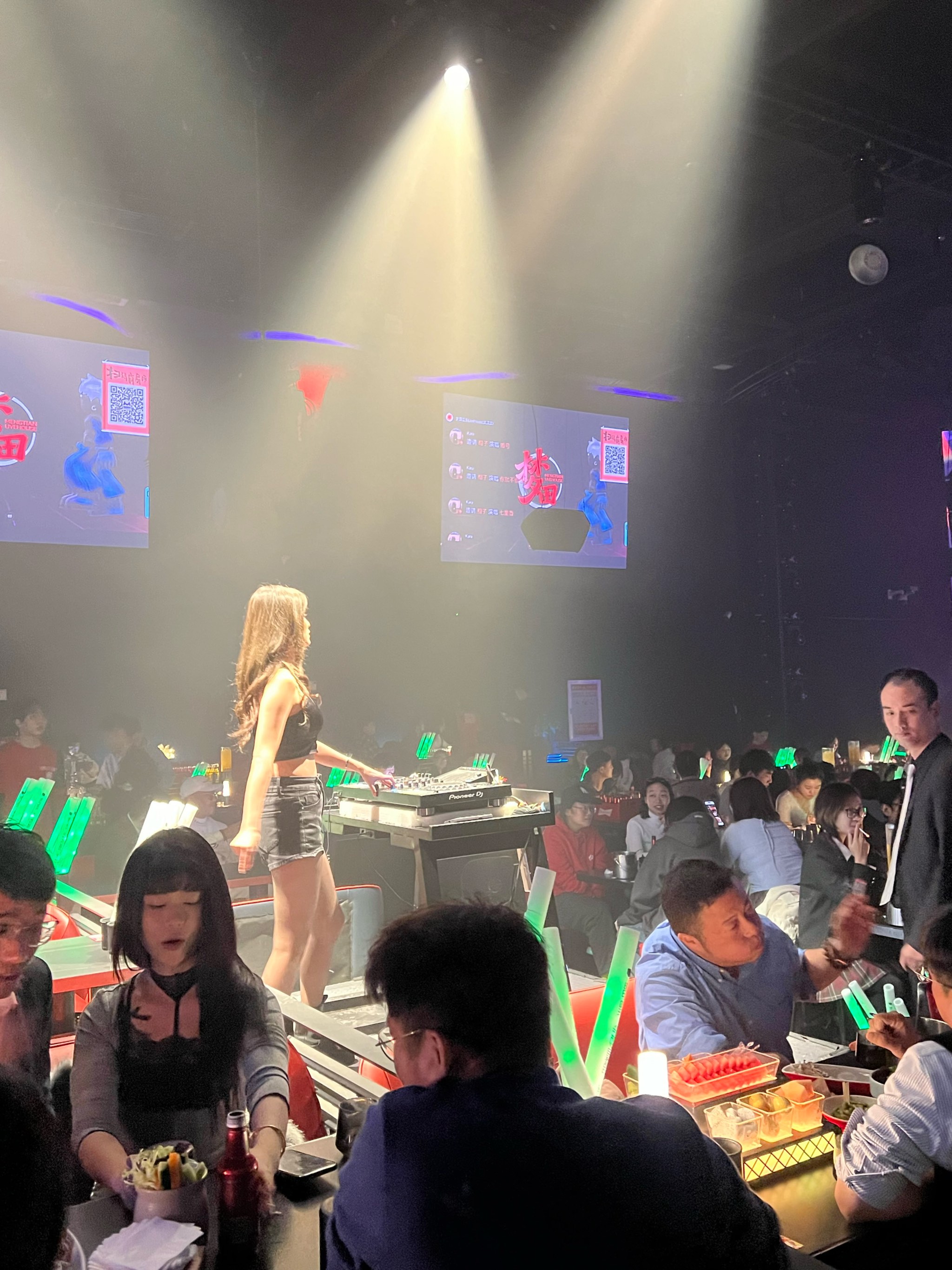 东营商务ktv探索商务ktv新玩法-东营区ktv预订